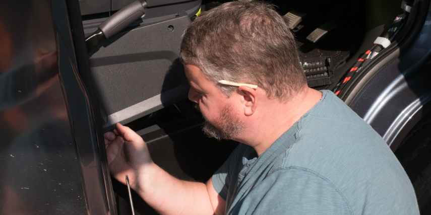 Schedule monthly RV maintenance to keep minor problems from becoming a need for a repair.